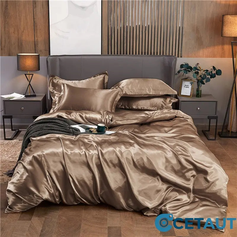Luxuriöses Bettwäscheset – 4er-Pack (1 Bettbezug + 1 Laken + 2 Kissenbezüge) cetaut