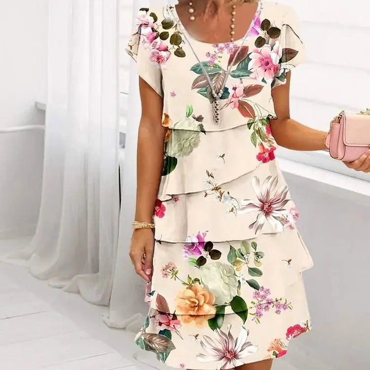 Kaskadenkleid mit Blumenmuster und mehreren Pflanzen cetaut