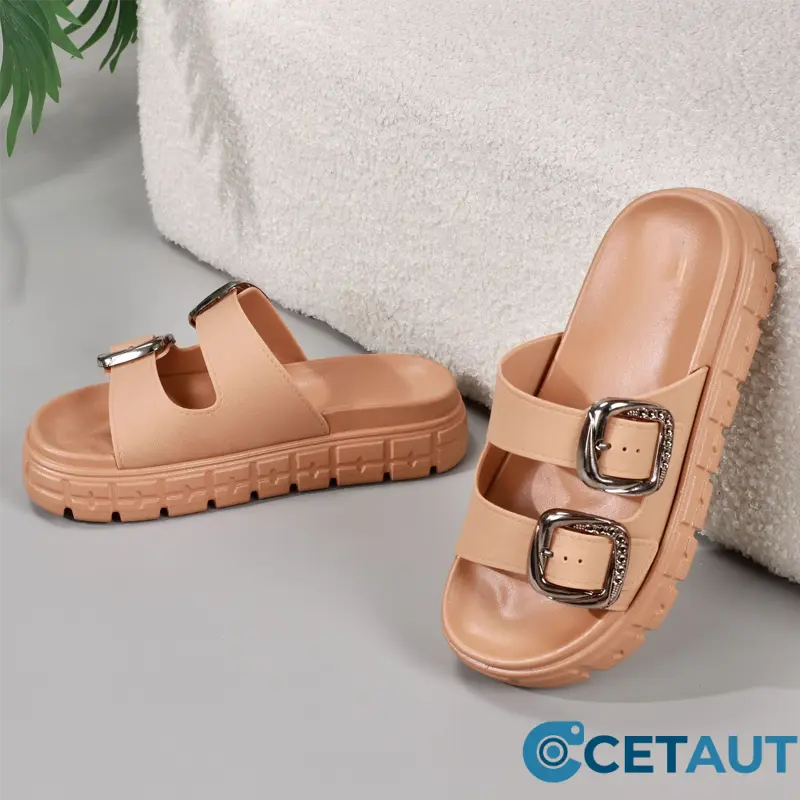 Design-Coole Sandalen mit extra-dicker Sohle für maximalen Komfort- mit offener Zehenpartie und Ausschnitt cetaut