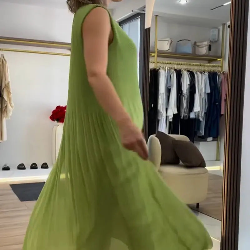 ⏳ LETZTER TAG IM ANGEBOT: 50% Rabatt auf das zweite Produkt💃🏻Ärmelloses Plisseekleid aus Chiffon – Elegant, atmungsaktiv & perfekt für jeden Anlass! 🌿 cetaut