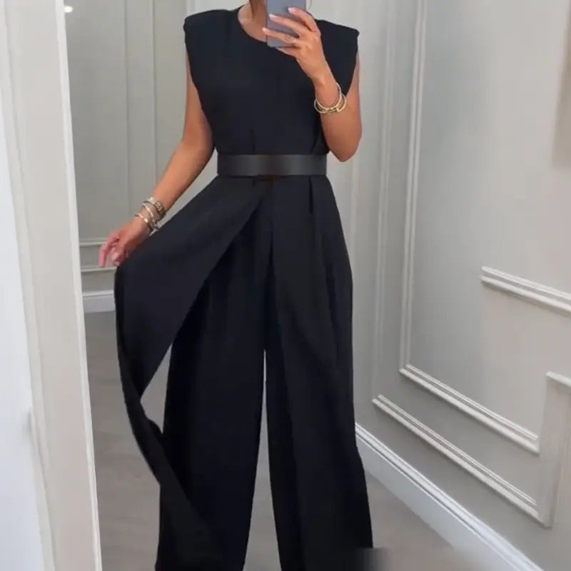 Einfarbiger Jumpsuit mit Rundhalsausschnitt cetaut