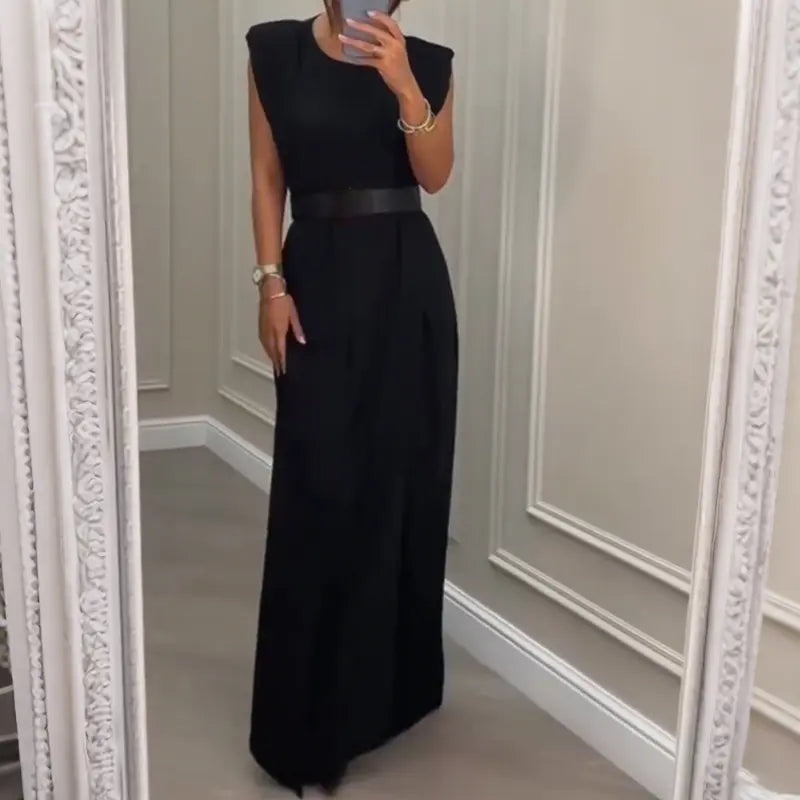 Einfarbiger Jumpsuit mit Rundhalsausschnitt cetaut